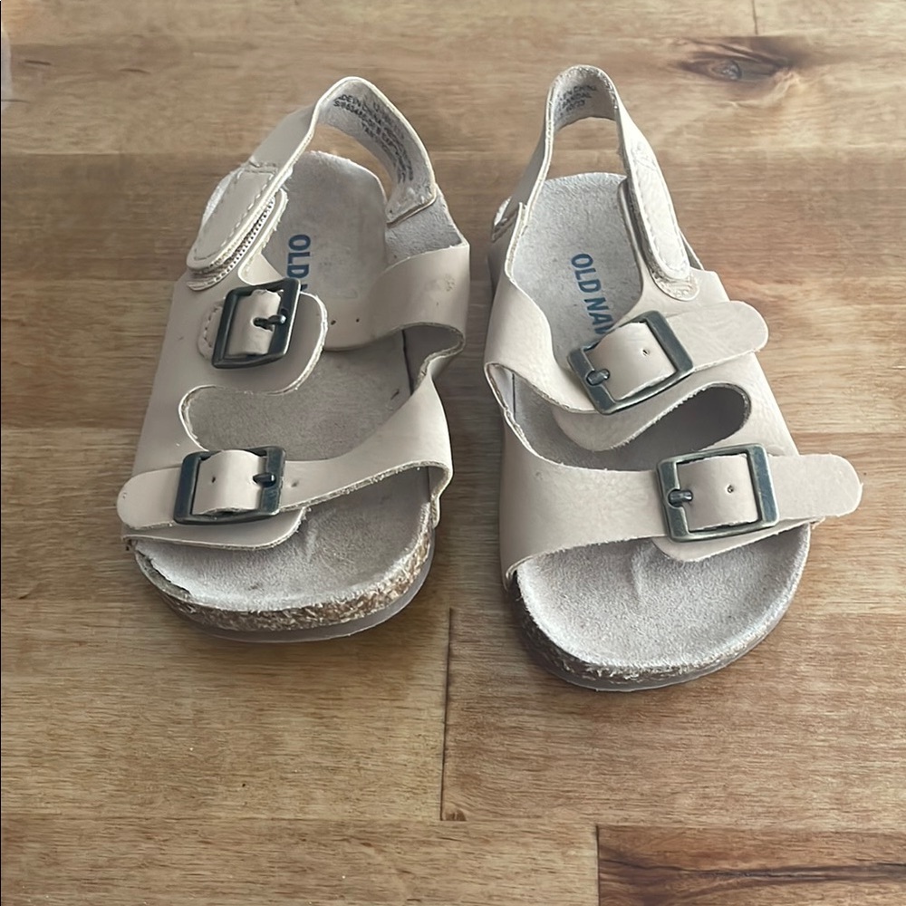 Old Navy Cream Sandals Adjustable Comfort Fit
